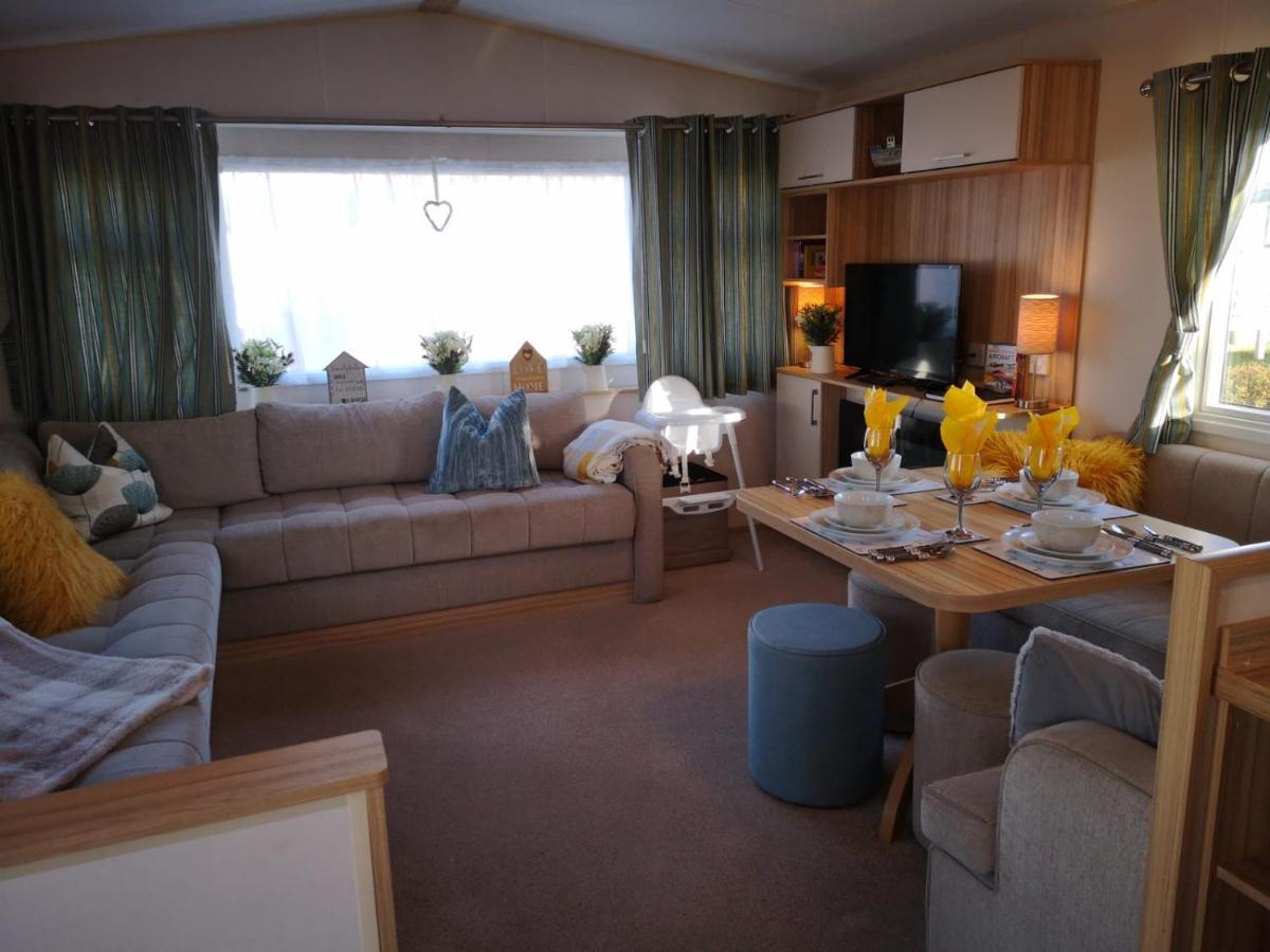 Hot Tub Hols 61 Kingfisher Court Hotel Tattershall Exterior foto